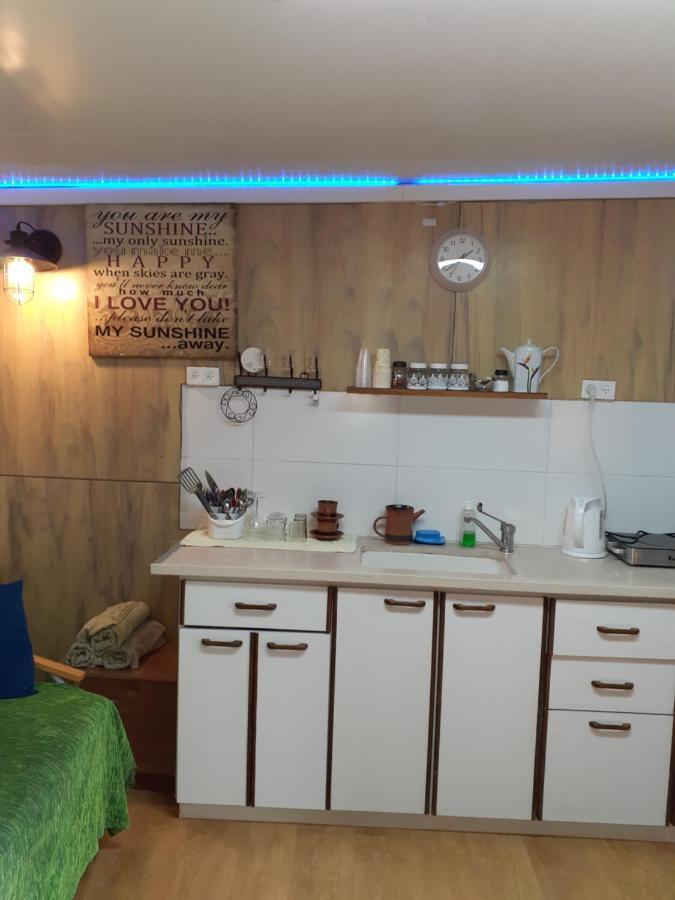 Suite- Studio- Zimmer Beit She'an Bagian luar foto